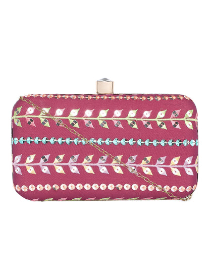 HORRA GOTA WORK PARTY CLUTCH WITH DETACHABLE CHAIN SLING