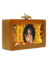 HORRA QUEEN PRINT WOODEN BOX CLUTCH YELLOW WITH DETACHABLE CHAIN